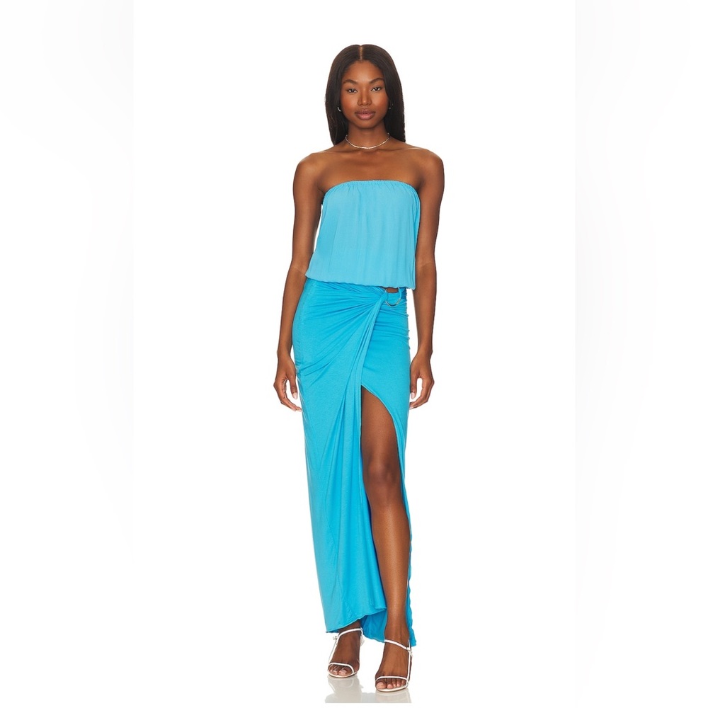 Indah Turquoise Blue Strapless Skirt Set